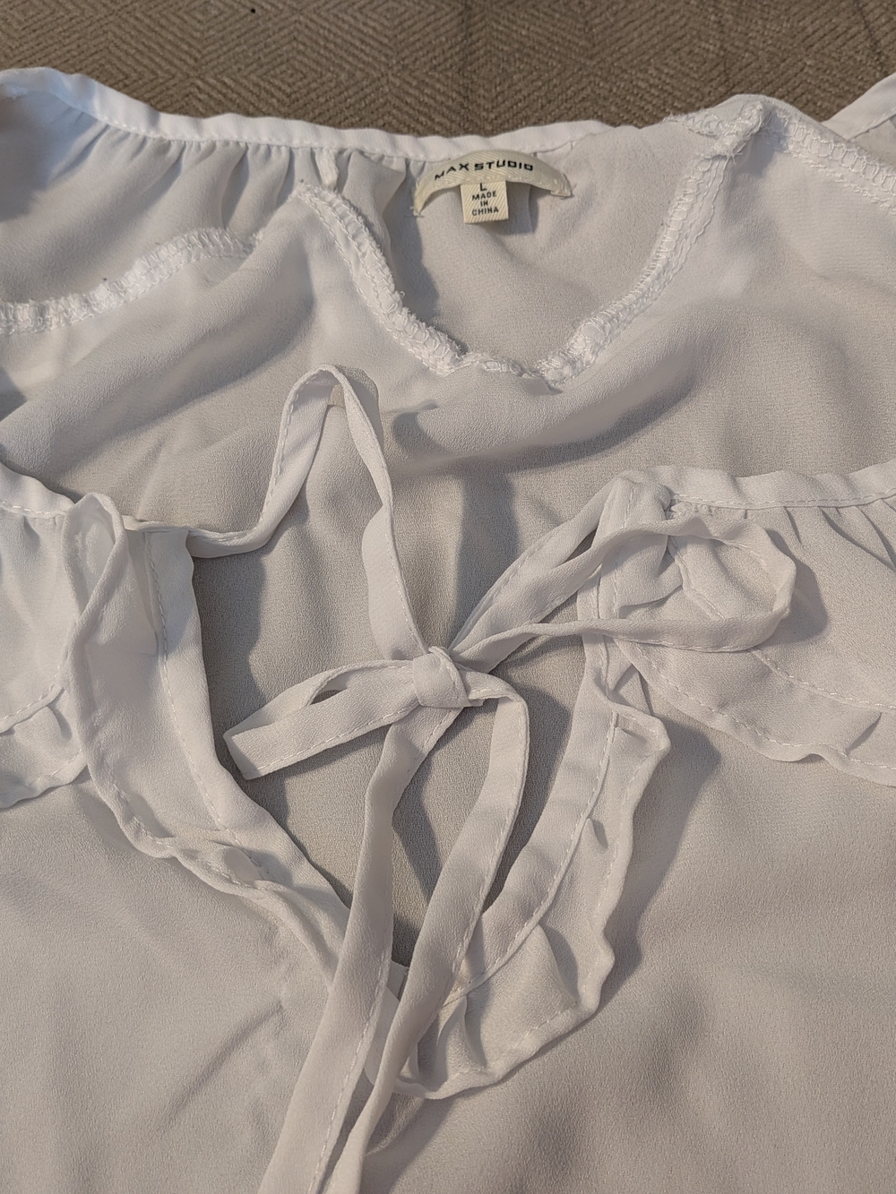 Max Studio White Ruffle Tie-Front Blouse - Picture 4 of 7